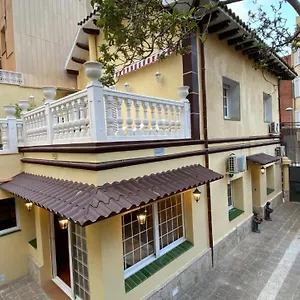 Casa Flores Del Mediterraneo Séjour chez l'habitant Badalona